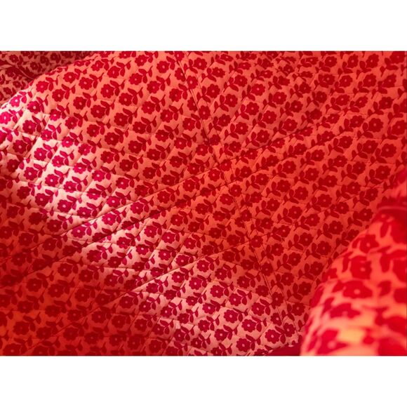 Vera Bradley Large Duffel Bag Very Berry Paisley (Retired Pattern) Bright Color - Picture 5 of 8